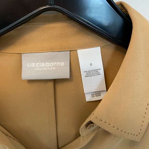 VTG 90s LIZ CLAIRBORNE BUTTON DOWN SILK BLOUSE - Picture 4 of 9